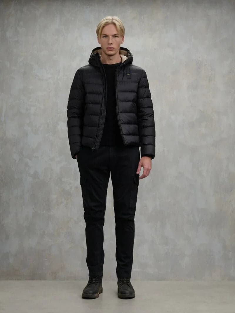 Blauer giubbino uomo piumino con cappuccio Acton

25WBLUC03086-006047 999EI in Giacche Broadway Red - Barletta, commercioVirtuoso.it
