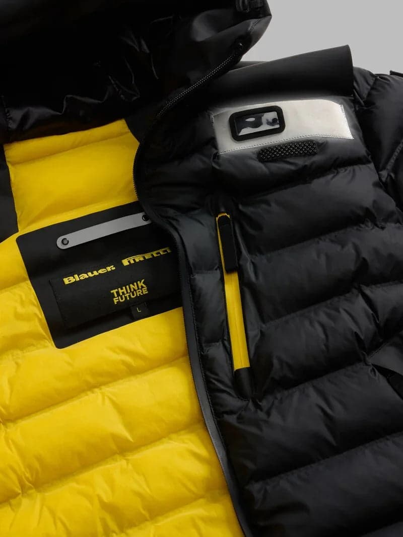 Blauer Capospalla uomo Puffertech jacket Blauer x Pirelli Capsule 25WSPOC02003 in Gilet Broadway Red - Barletta, commercioVirtuoso.it
