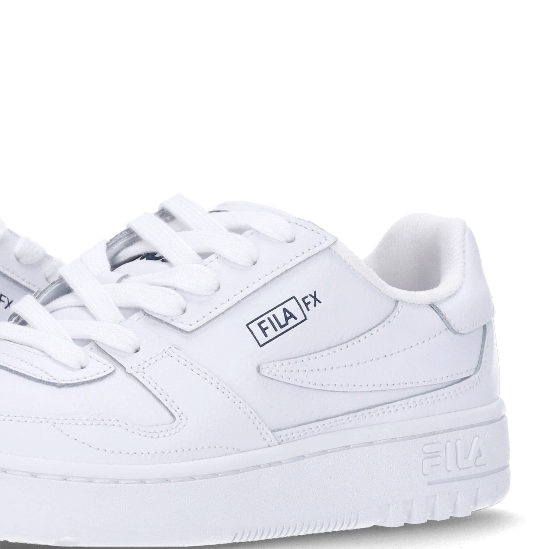 FILA Scarpa Bassa Uomo Fxventuno l Low White da uomo in Sneaker casual Drestige - Casamassima, commercioVirtuoso.it