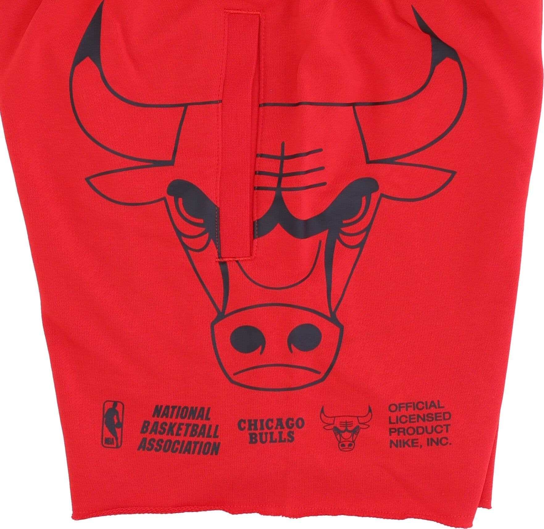 NIKE NBA Pantalone Corto Tuta Uomo Nba Fleece Short Courtside Chibul University Red da uomo in Pantaloncini sportivi Drestige - Casamassima, commercioVirtuoso.it