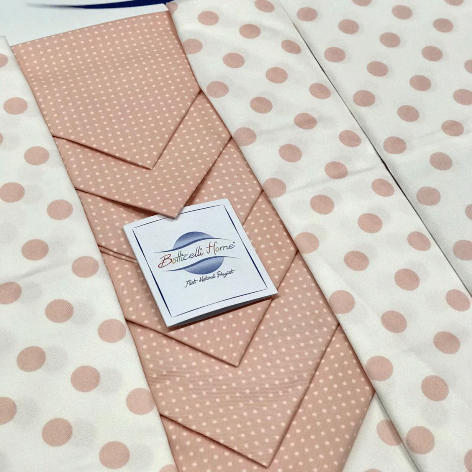 Servizio da Tavola Botticelli Home X 6 Persone Progress Pois Rosa in Servizi di piatti Collezione Casa - Trebisacce, commercioVirtuoso.it