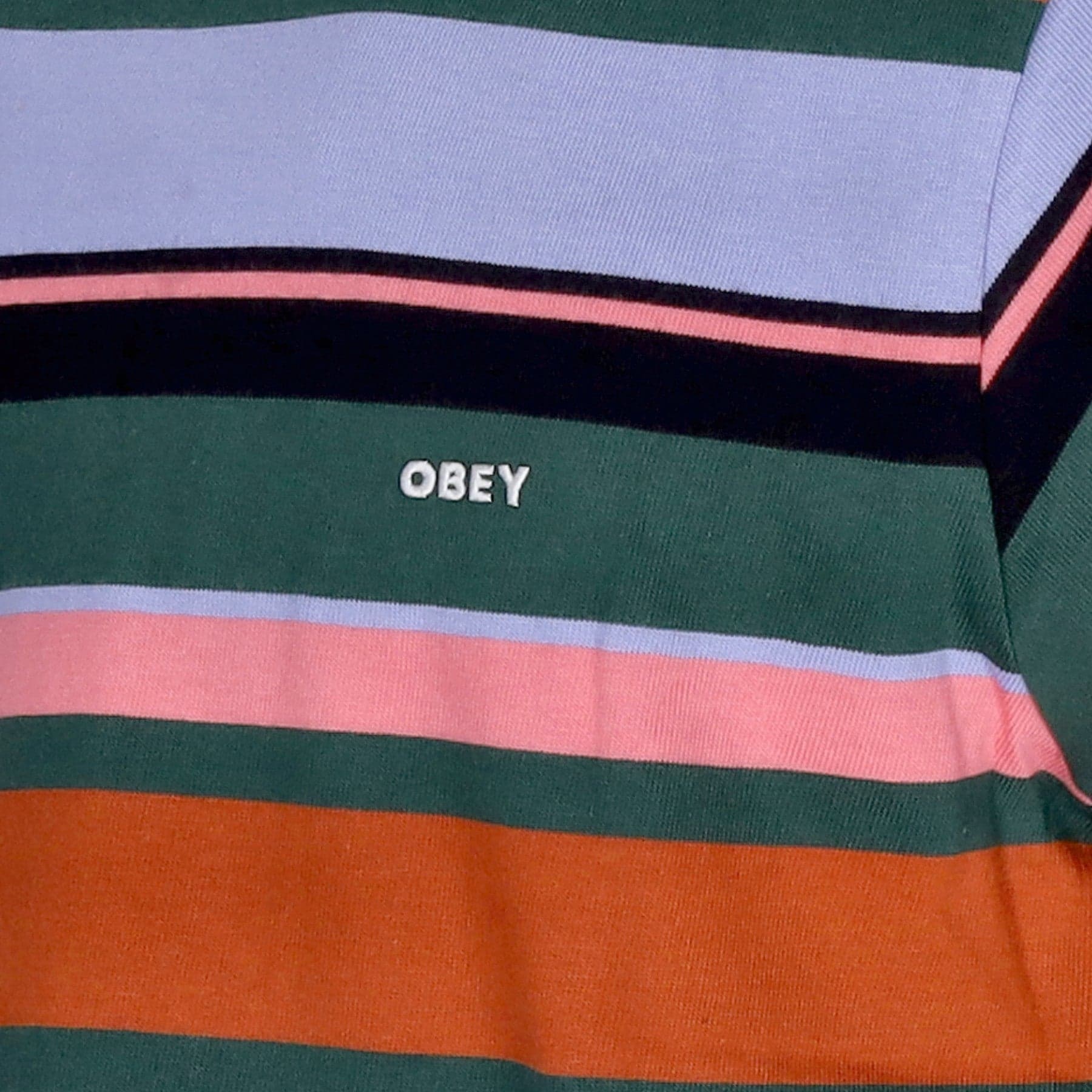 OBEY Maglietta Uomo Stroming Stripe Tee Dark Cedar Multi da uomo in T-Shirt Drestige - Casamassima, commercioVirtuoso.it