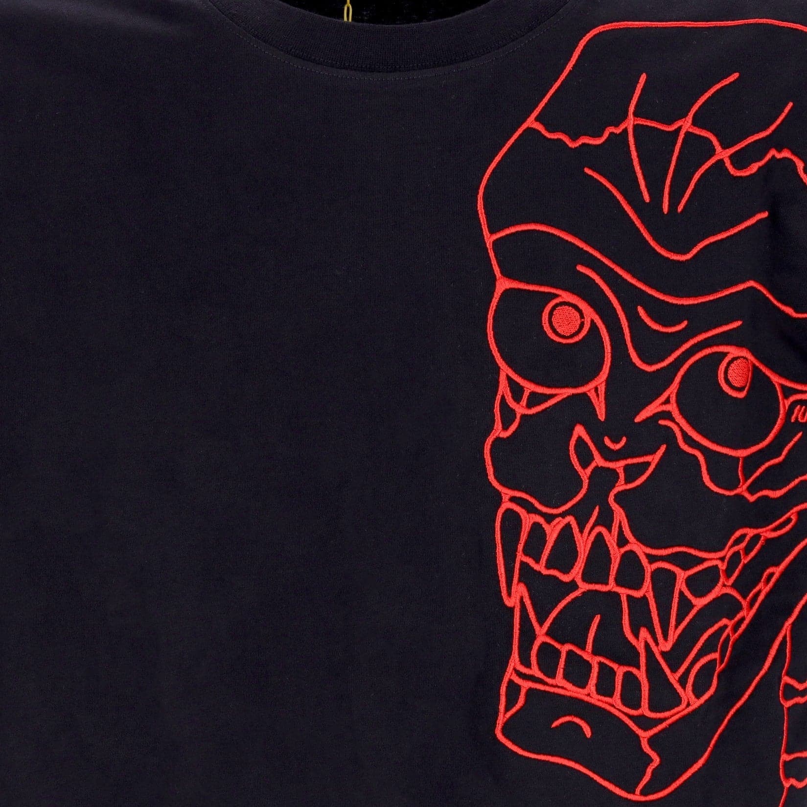 IUTER Maglietta Uomo Skull Tee Black/red da uomo in T-shirt Drestige - Casamassima, commercioVirtuoso.it