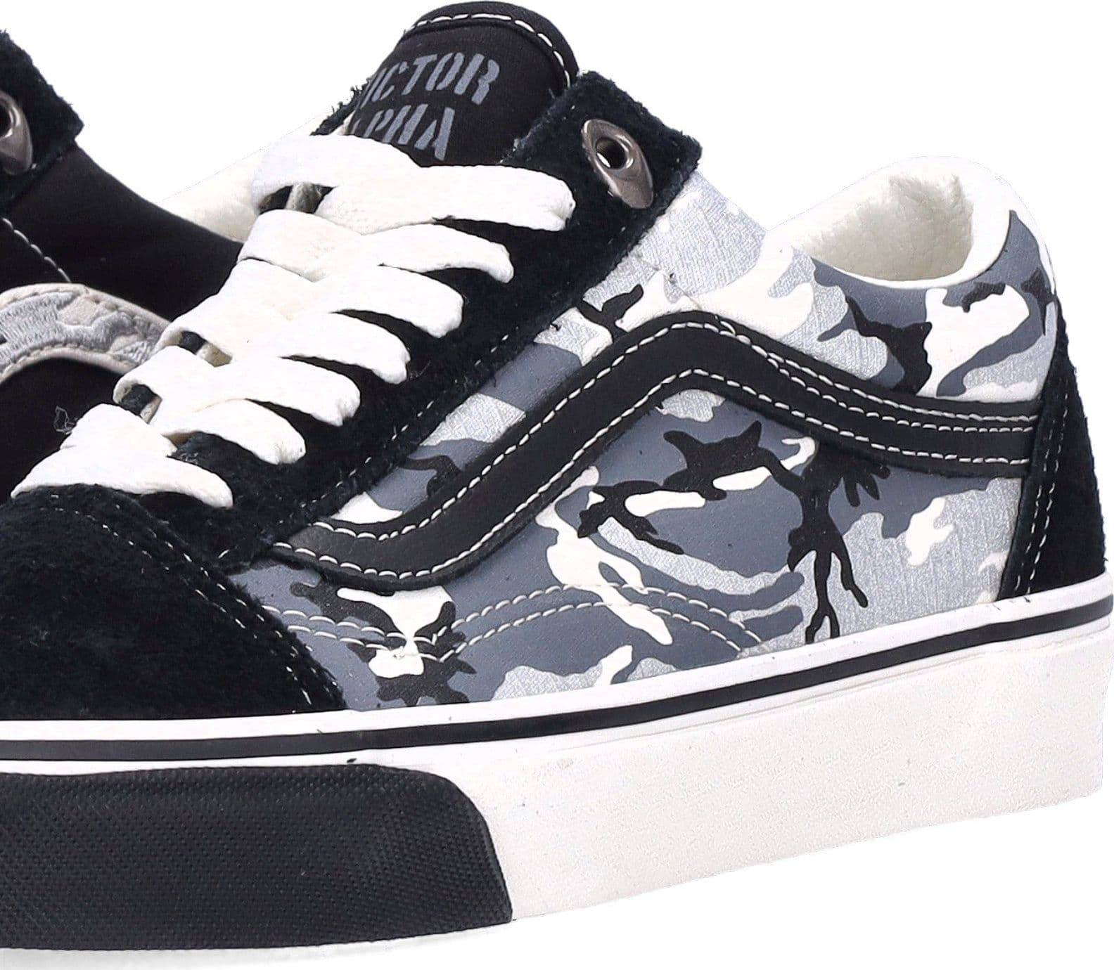 VANS Scarpa Bassa Uomo Old Skool Black/marshmallow da uomo in Sneaker casual Drestige - Casamassima, commercioVirtuoso.it