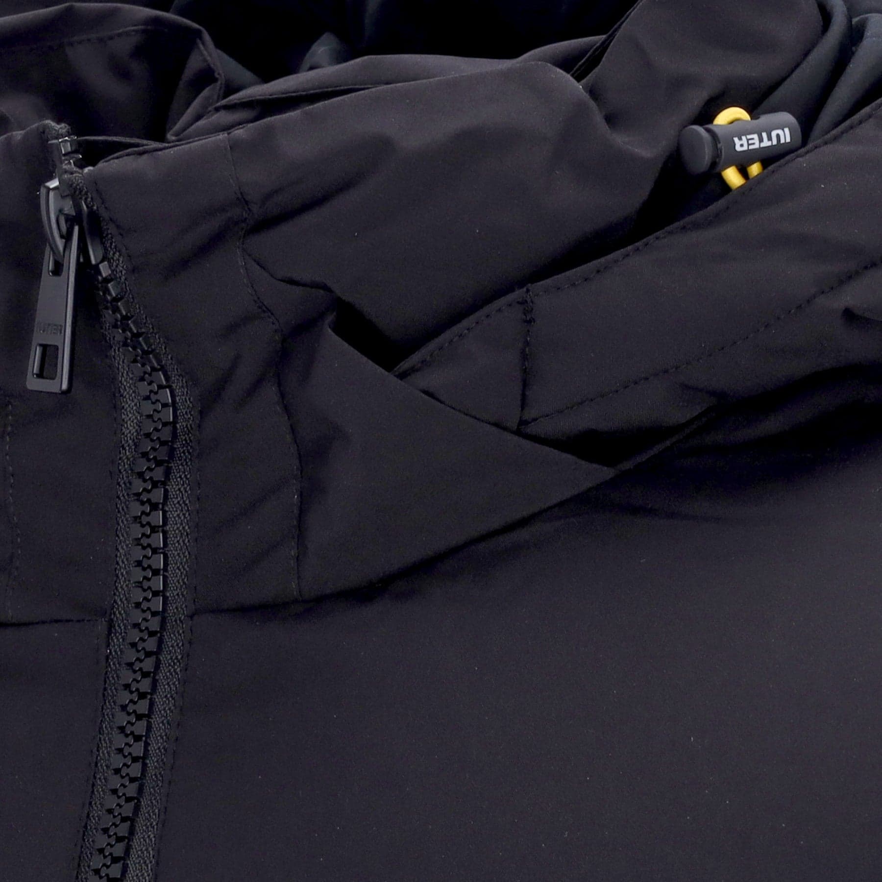 IUTER Piumino Uomo Puffer Jacket Black da uomo in Giacche Drestige - Casamassima, commercioVirtuoso.it