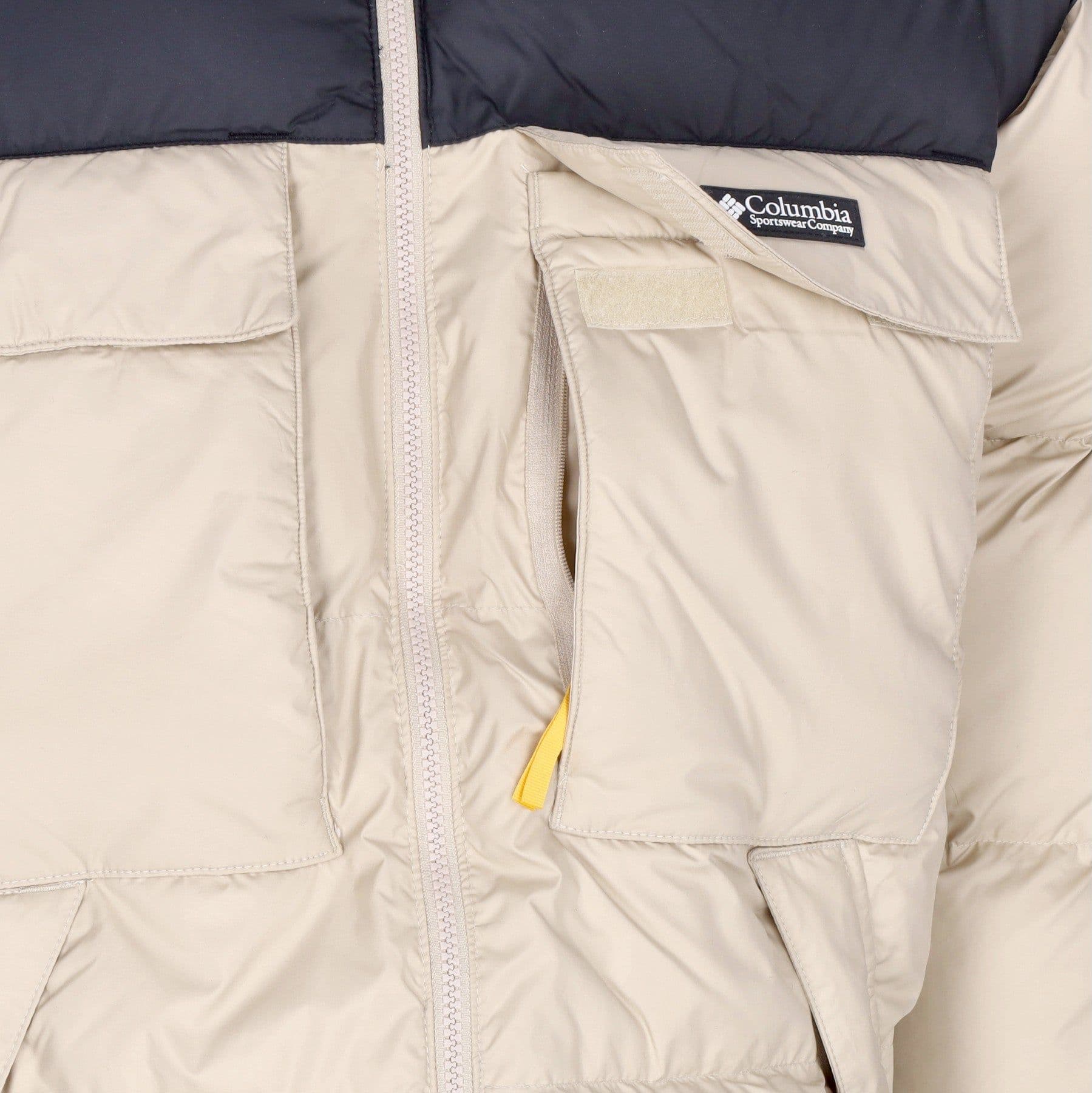 COLUMBIA Piumino Uomo Ballistic Ridge Oversized Puffer Ancient Fossil/black da uomo in Giacche Drestige - Casamassima, commercioVirtuoso.it