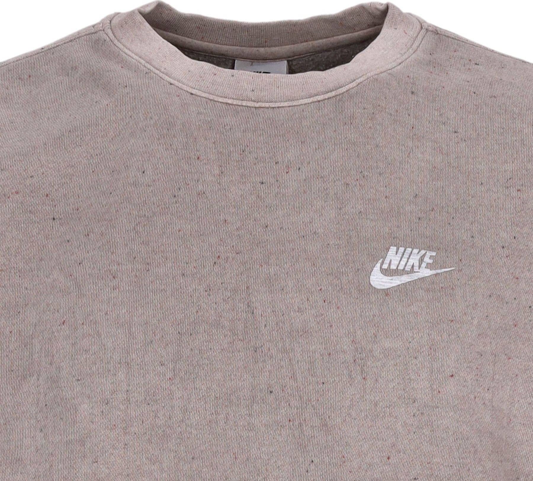 Nike Felpa Girocollo Uomo Club+ Bb Crew Revival Olive Grey da uomo in T-Shirt Drestige - Casamassima, commercioVirtuoso.it