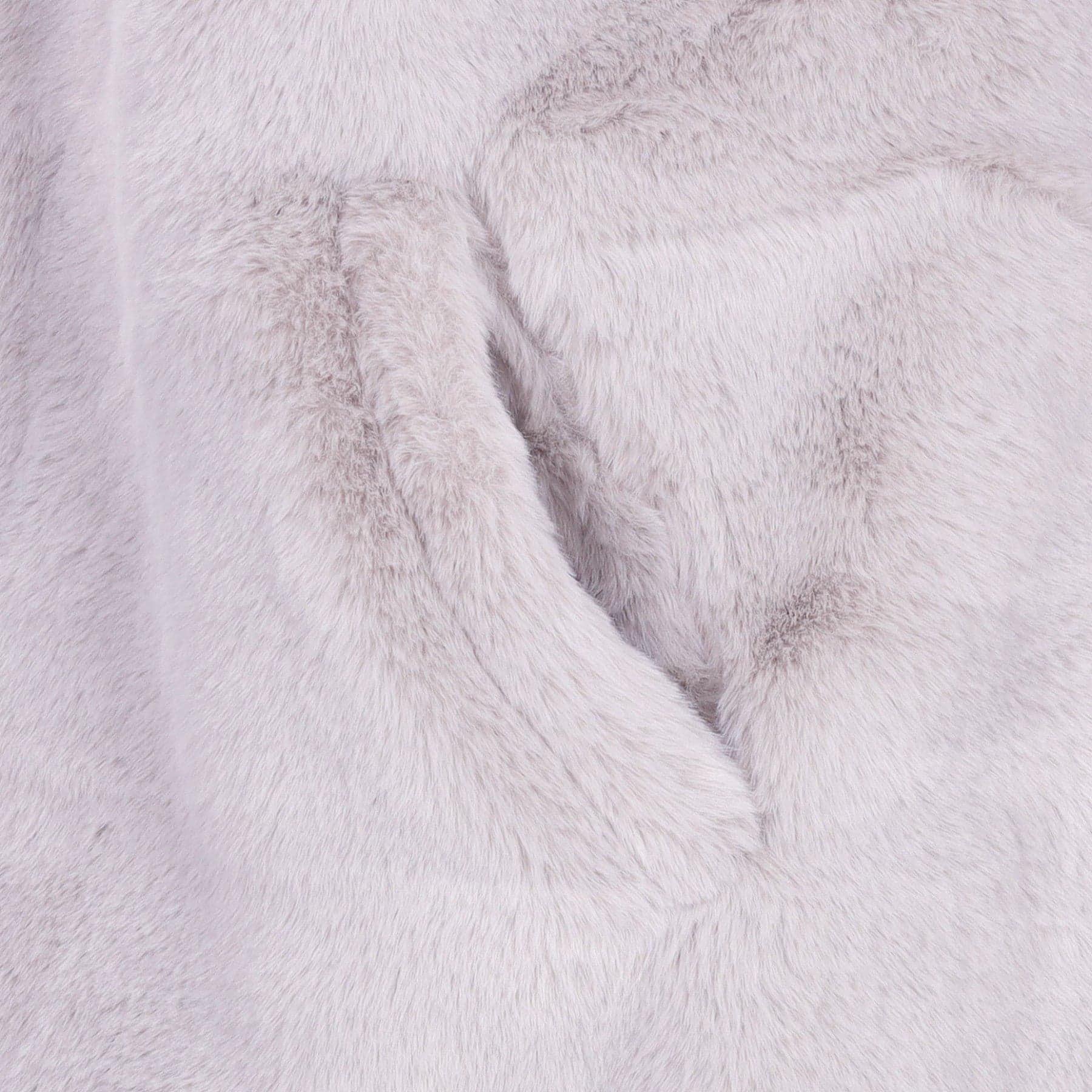 Nike Pelliccia Donna Faux Fur Long Jacket Lt Iron Ore/light Bone/sail da donna in Cappotti Drestige - Casamassima, commercioVirtuoso.it