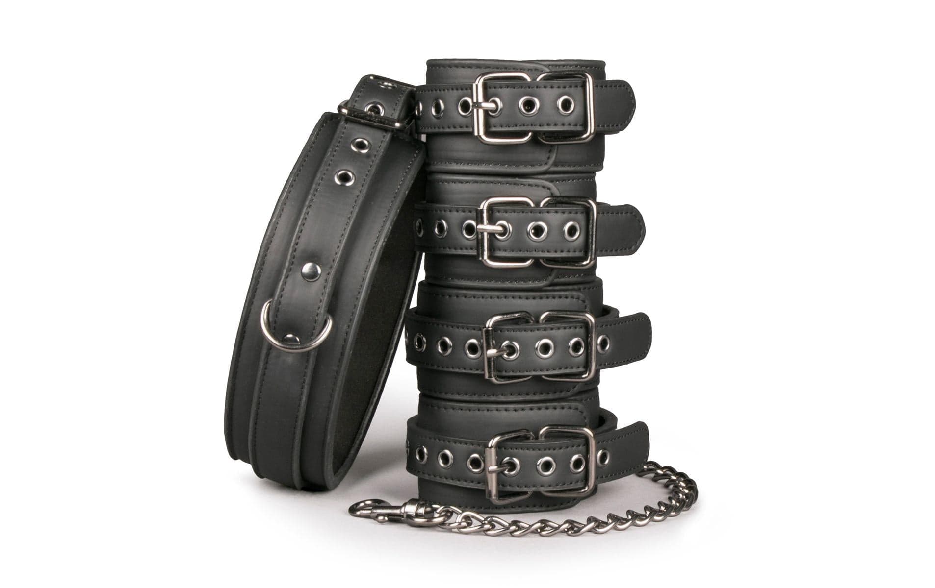 Premium set EasyToys 6 Pezzi Full Restraint kit Bondage Polsi Caviglie Nero in prodotto Erosdom - Palmi, commercioVirtuoso.it