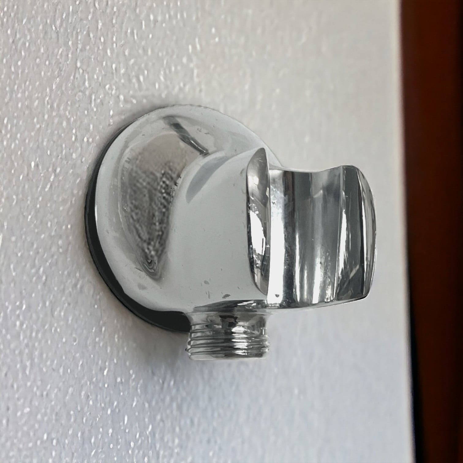Supporto per doccetta con presa acqua integrata, in ottone pesante in Telefoni doccia BagnoClic.it - Pregnana Milanese, commercioVirtuoso.it