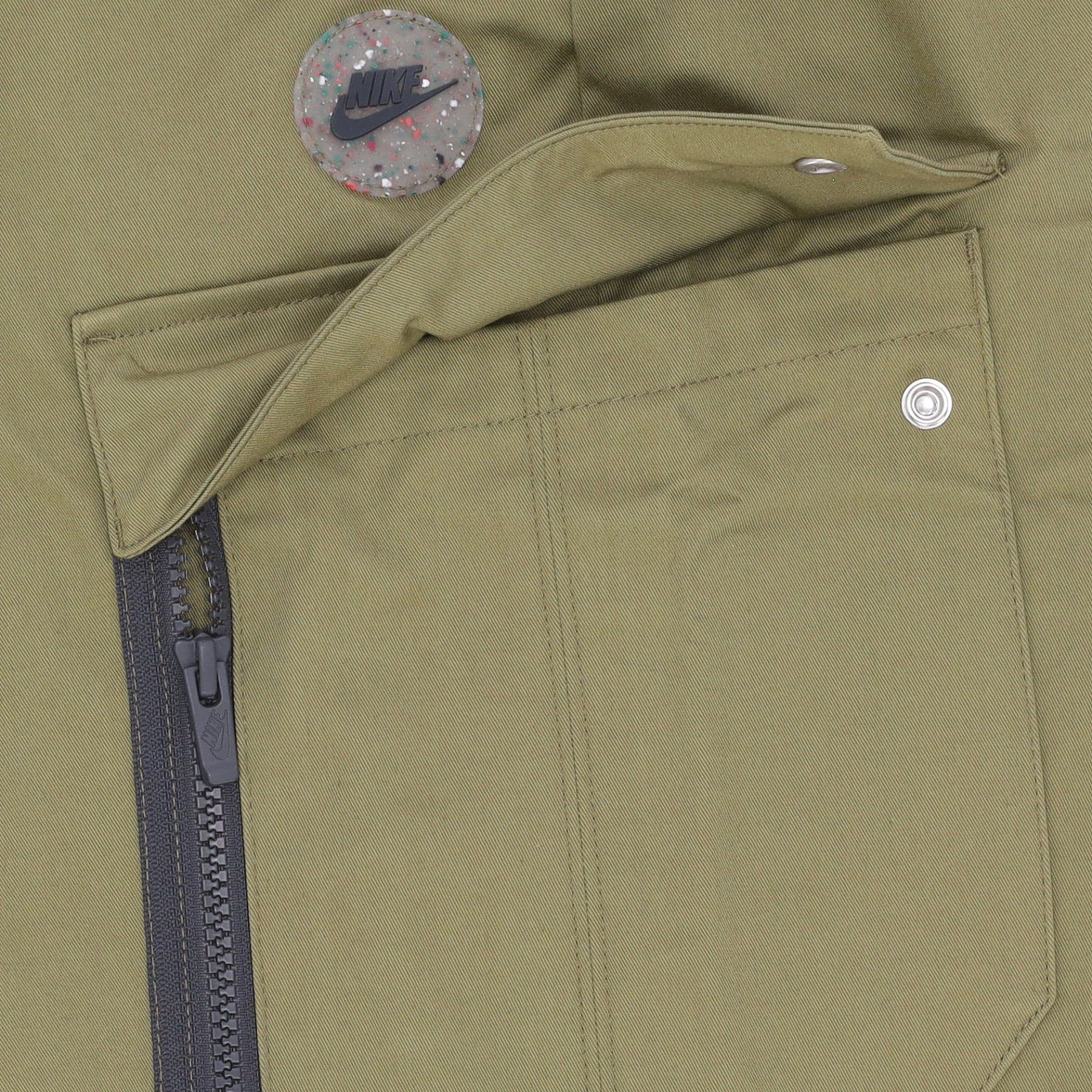Nike Pantalone Lungo Uomo Sportswear Utility Woven Pant Pilgrim/anthracite da uomo in Pantaloni da ginnastica Drestige - Casamassima, commercioVirtuoso.it