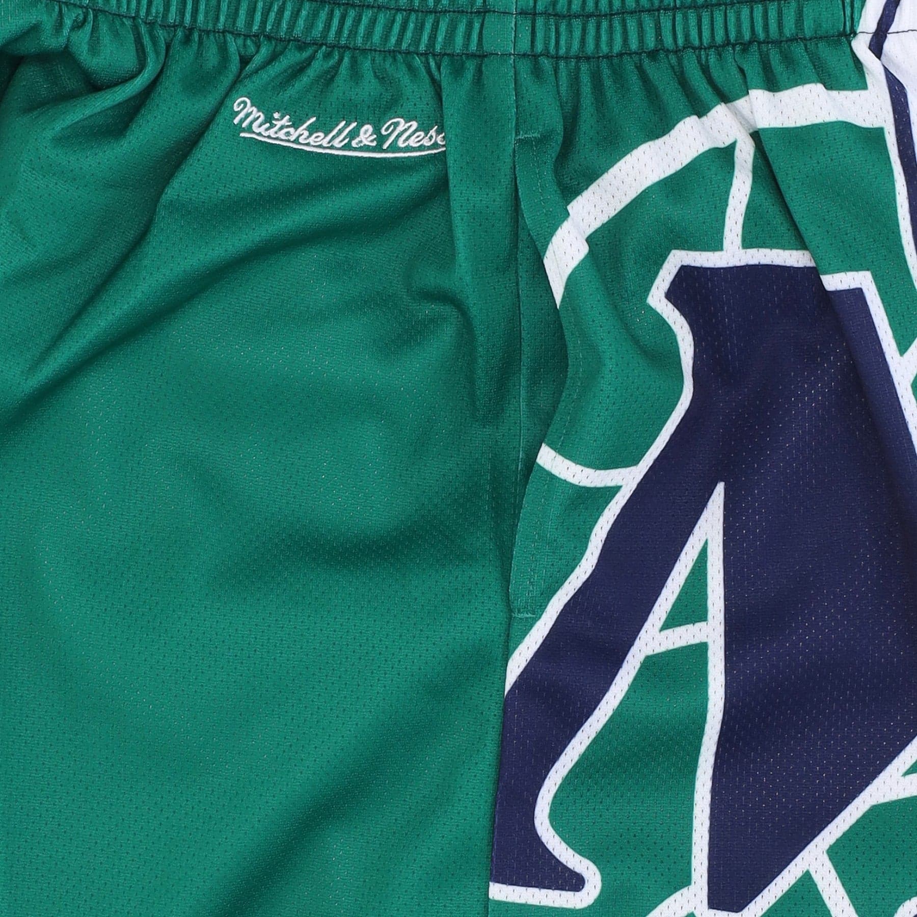 MITCHELL &amp; NESS Pantaloncino Tipo Basket Uomo Nba Big Face Fashion Shorts 5.0 Hardwood Classics Dalmav Green da uomo in Pantaloncini sportivi Drestige - Casamassima, commercioVirtuoso.it