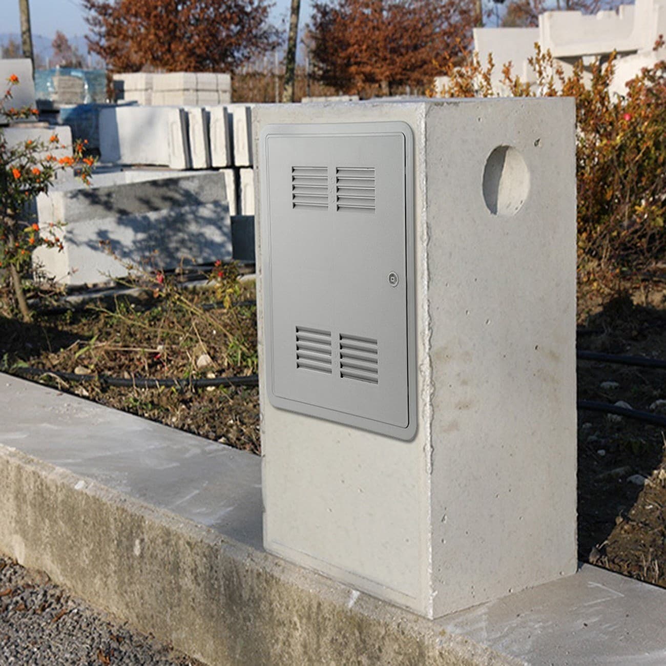Sportello portello porta per gas in ABS grigio L 450 x H 650 x P 22mm per ispezione in Registri griglie e sfiatatoi Aloiserw.com - Altomonte, commercioVirtuoso.it