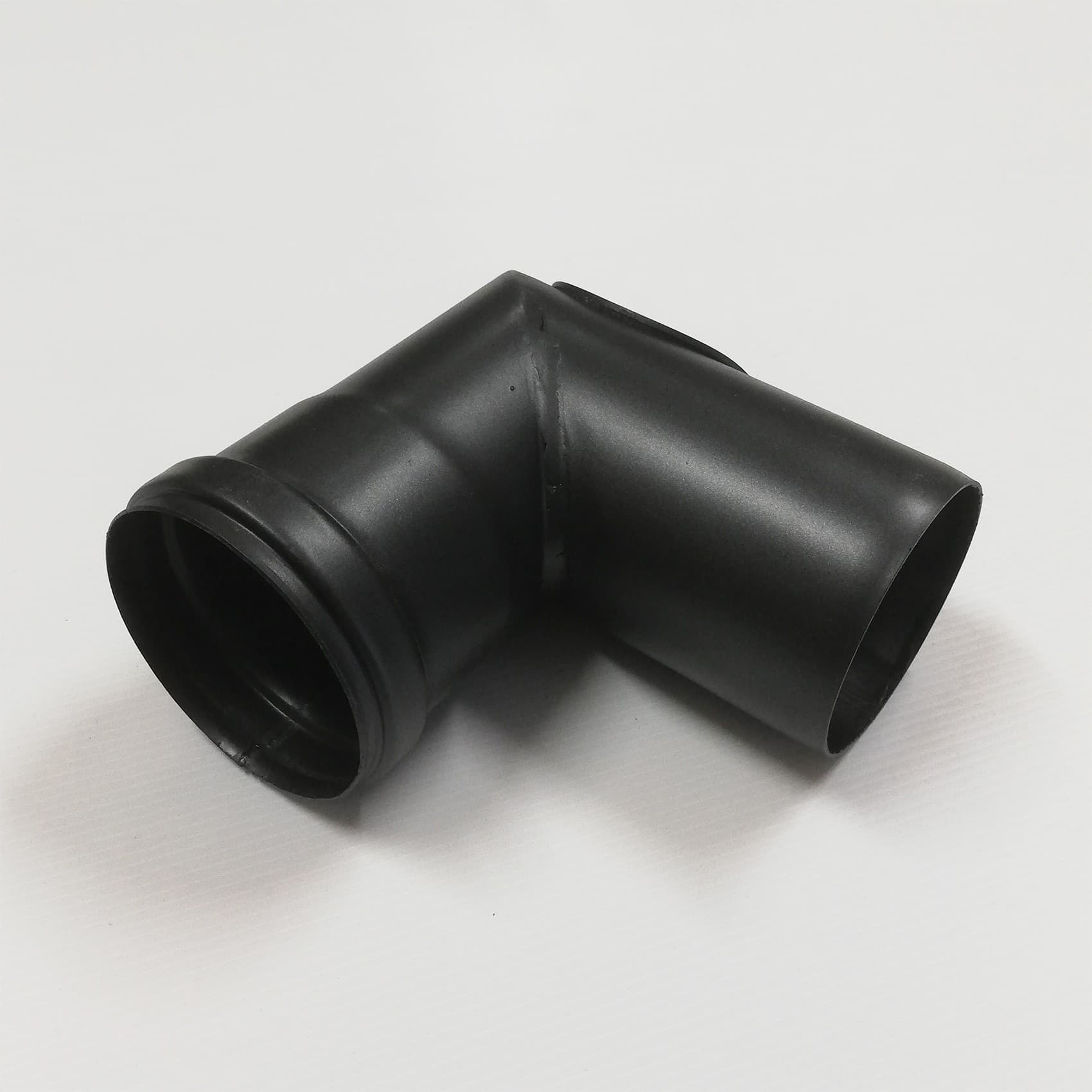 Curva gomito con ispezione 90° nero pellet da 100mm in Tubi di scarico Aloiserw.com - Altomonte, commercioVirtuoso.it
