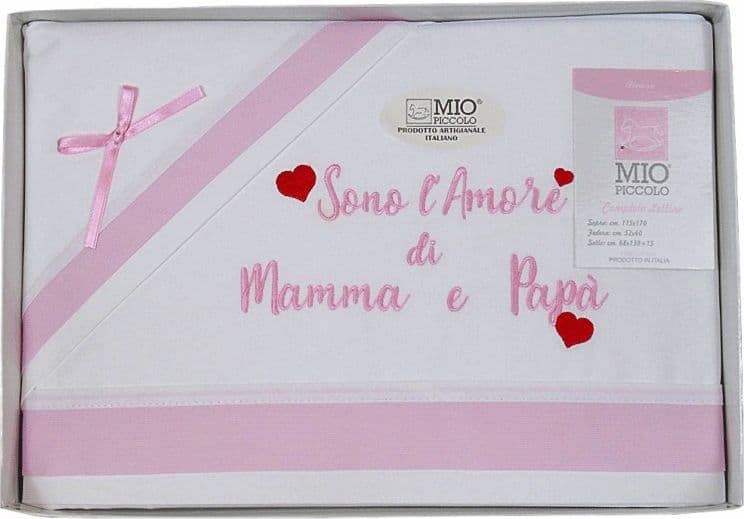 Completo Lenzuola Neonato per Culla Sono l'amore di mamma e papà in Completi da lettino con sbarre Collezione Casa - Trebisacce, commercioVirtuoso.it