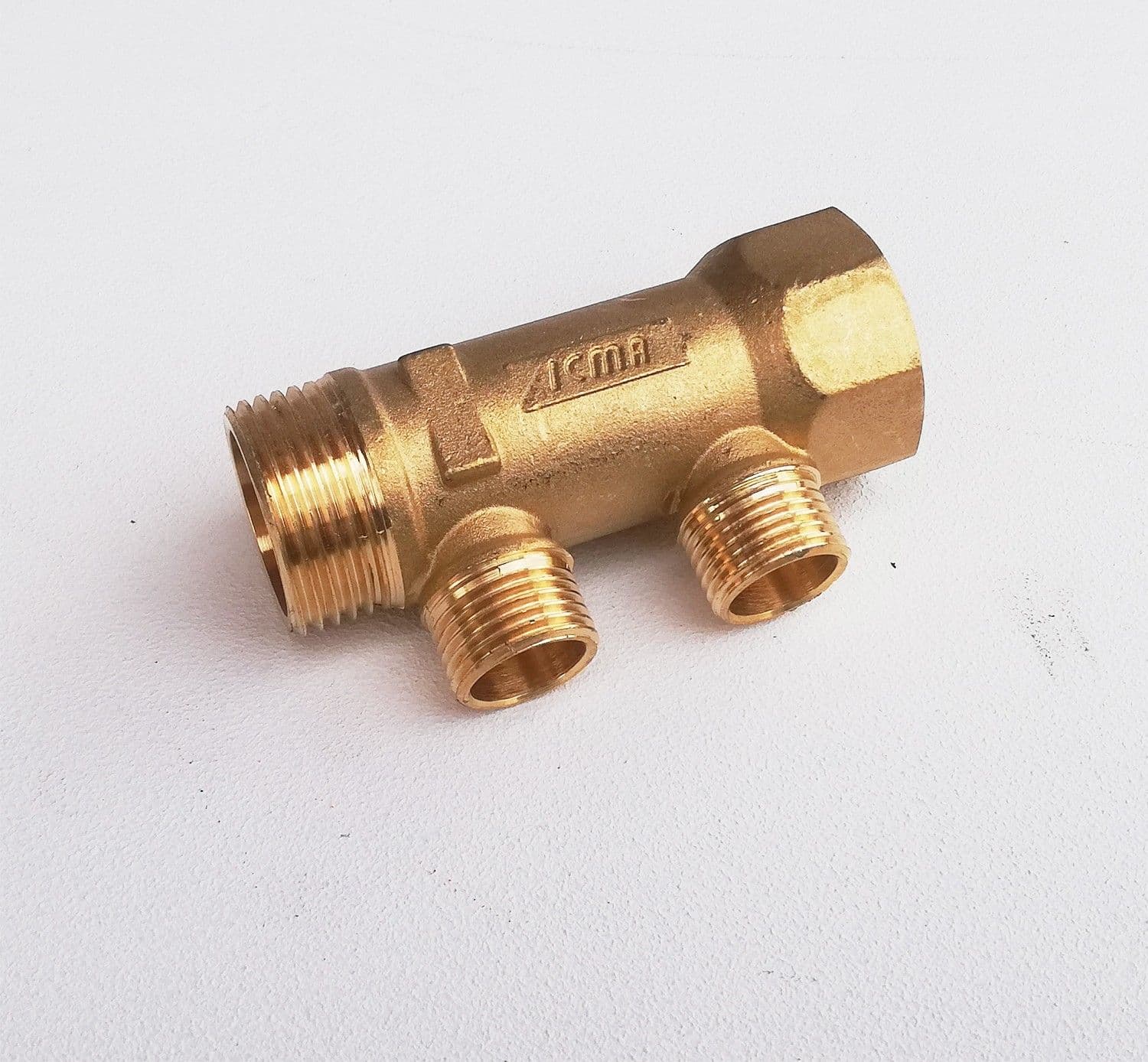 Collettore lineare da 1" - 16mm a 2 vie da 1/2" MF di ottone