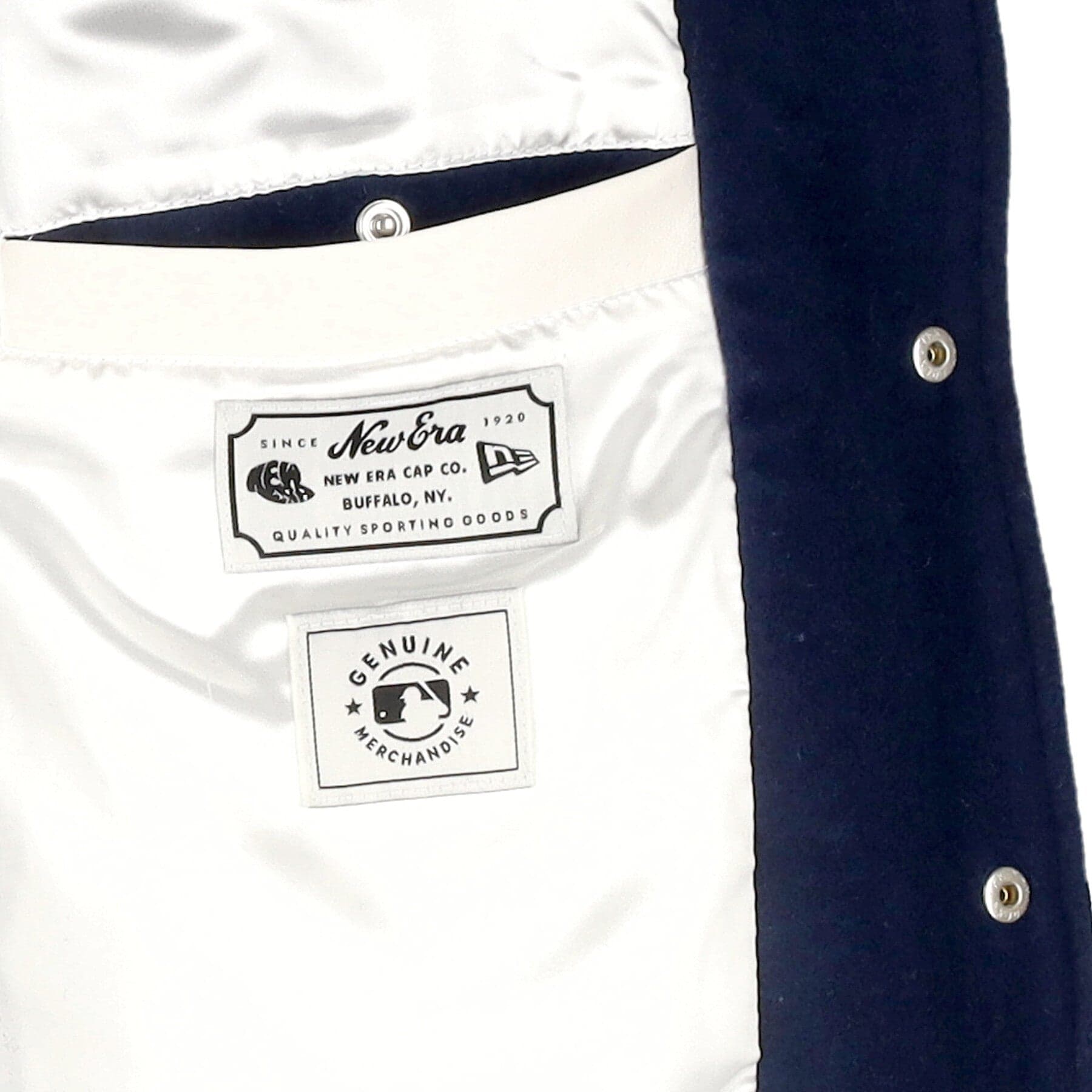 NEW ERA Giubbotto College Uomo Mlb Heritage Varsity Jacket Neyyan Obsidian Blue/off White da uomo in Giacche Drestige - Casamassima, commercioVirtuoso.it