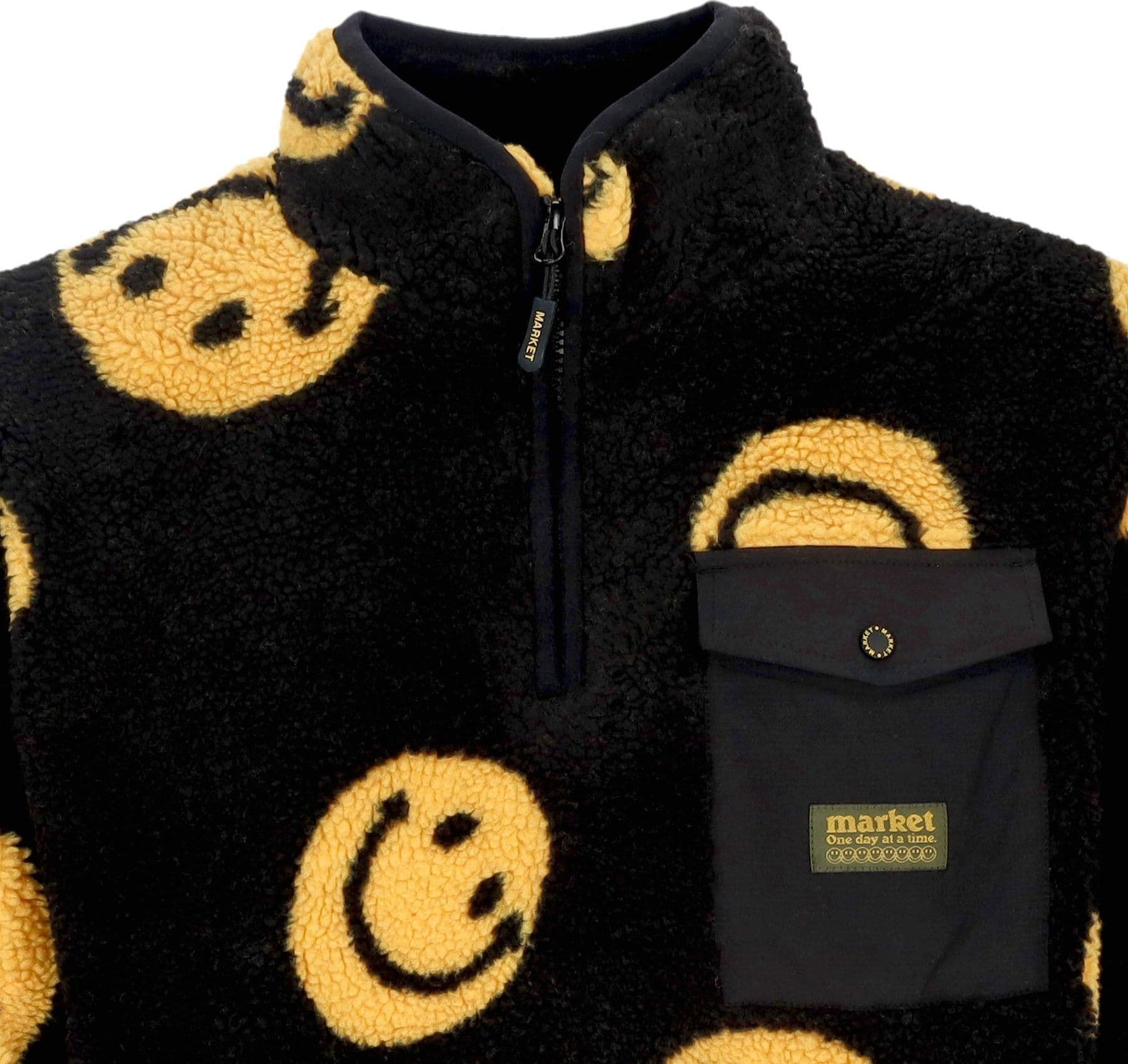 MARKET Orsetto Uomo All Over Print Jacket X Smiley Black da uomo in Felpe con cappuccio Drestige - Casamassima, commercioVirtuoso.it