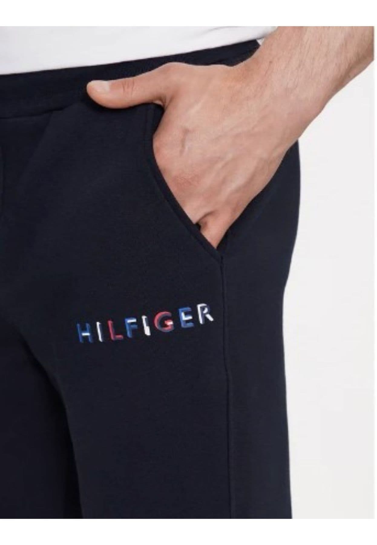Tommy Hilfiger PANTALONE TUTA RWB HILFIGER SWEATPA da uomo in Pantaloni sportivi Drestige - Casamassima, commercioVirtuoso.it