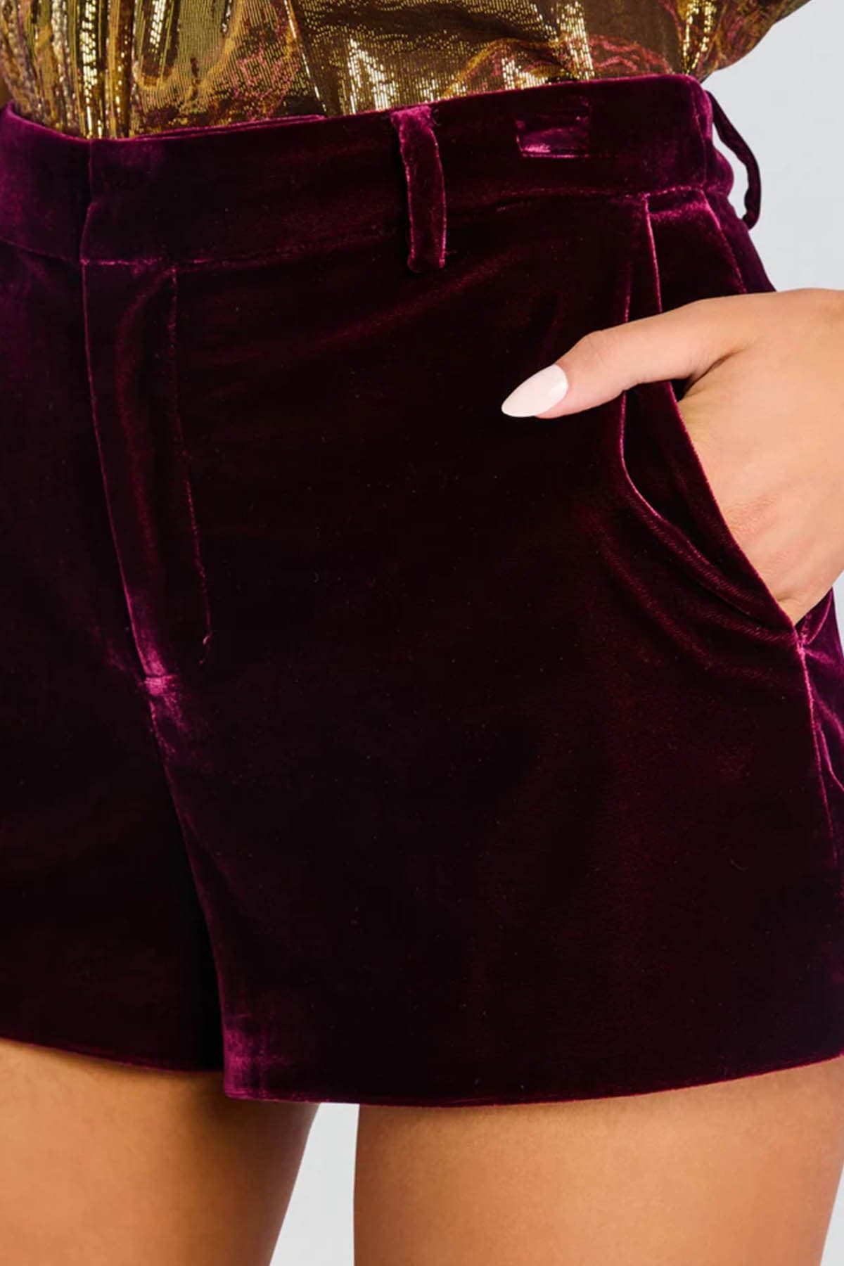 Retrofete Pantaloncini Bordeaux da donna in Pantaloncini Drestige - Casamassima, commercioVirtuoso.it