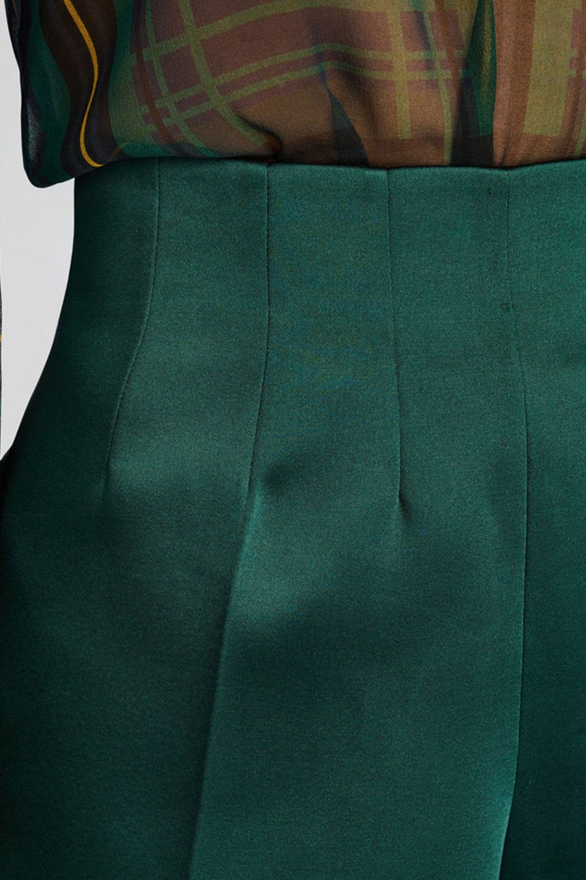 Retrofete Pantaloncini Verde da donna in Pantaloncini Drestige - Casamassima, commercioVirtuoso.it