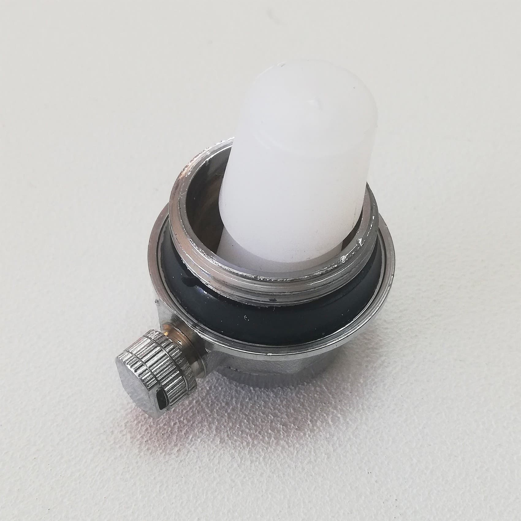 Tappo di sfiato valvola sfogo aria automatico da 1" filettatura DX in Accessori Aloiserw.com - Altomonte, commercioVirtuoso.it