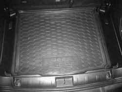 Tappetino di gomma per Jeep Renegade (2016+...) Piano basso in Tappetini per bagagliaio auto Autooggetti.it - Roma, commercioVirtuoso.it