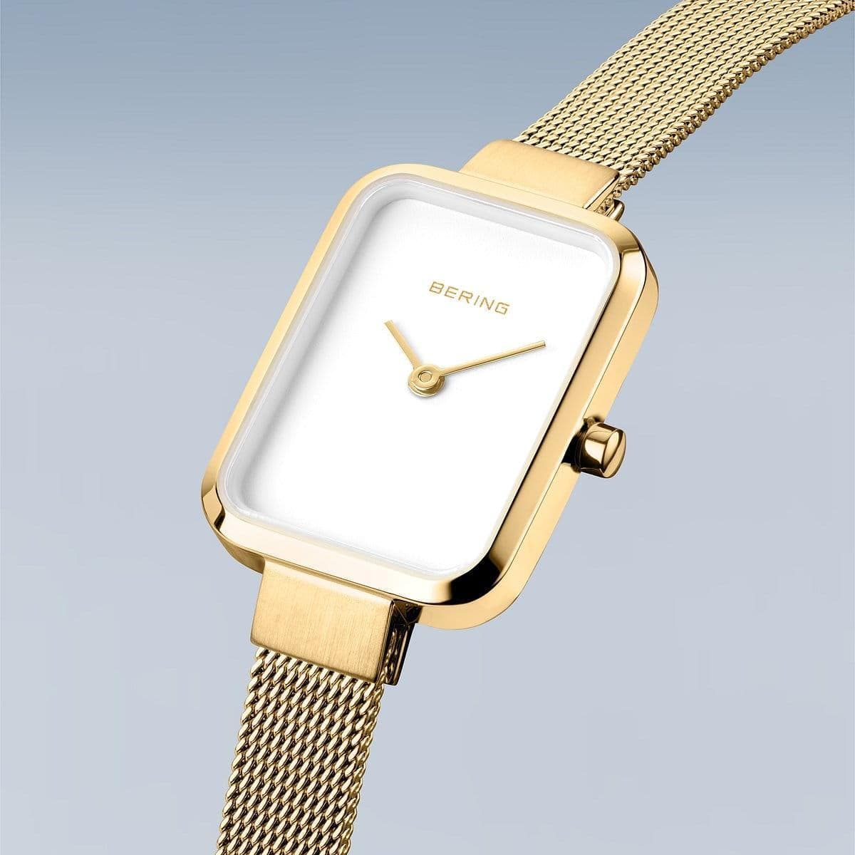 Bering  Orologio Petite Square oro brilliante spazzolato in Orologi da polso Alba Gioielli - Casoria, commercioVirtuoso.it
