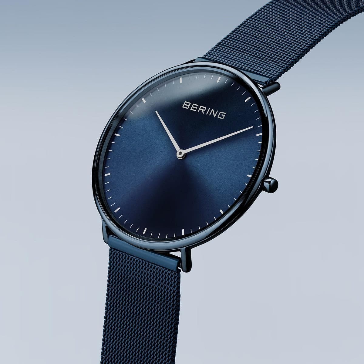 Bering Orologio Ultra Slim blu brilliante in Orologi da polso Alba Gioielli - Casoria, commercioVirtuoso.it
