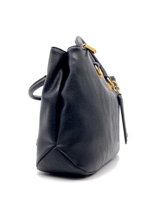 GUESS Borsa Donna Arja Black Media in Borse a tracolla Calzature Durello - Agna, commercioVirtuoso.it