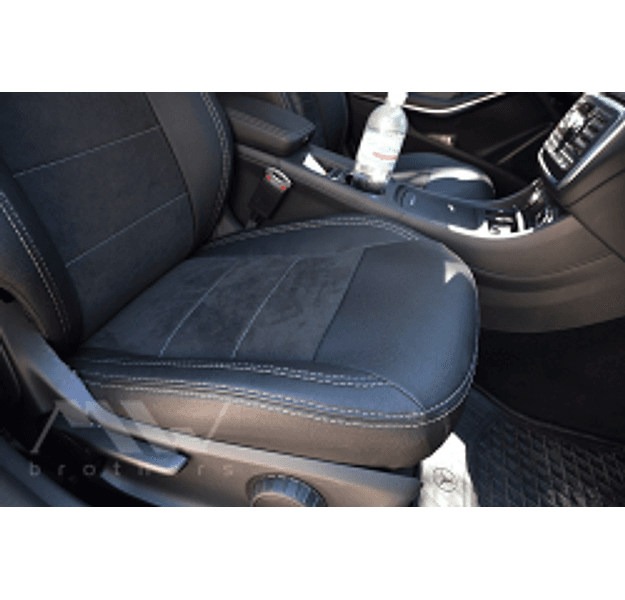 Coprisedili su misura perMercedes-Benz GLA-Class (X156) (2014-2020) in Set per interni Autooggetti.it - Roma, commercioVirtuoso.it
