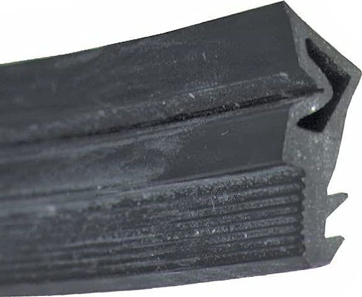 -GUARNIZIONE PORTA LAVASTOVIGLIE IGNIS WHIRLPOOL -481246668564 FL 201 in prodotto EuroStore07 - Alatri, commercioVirtuoso.it