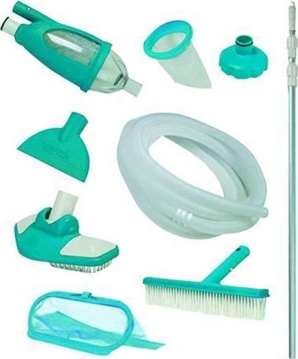 KIT MANTENIMENTO E PULIZIA PER PISCINE INTEX 28003 'DELUXE' FERR 175227 in prodotto EuroStore07 - Alatri, commercioVirtuoso.it