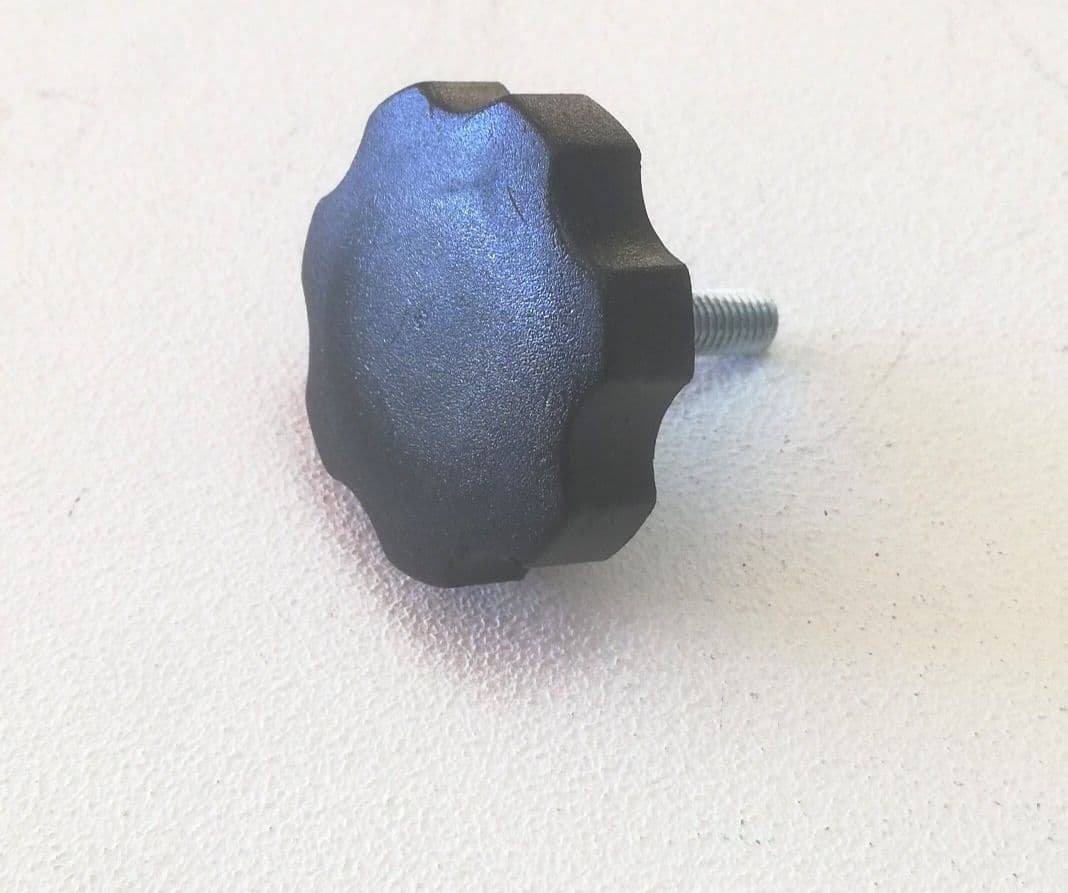 Volantino con perno in ferro filettato M 10 x 50mm - 2pz
