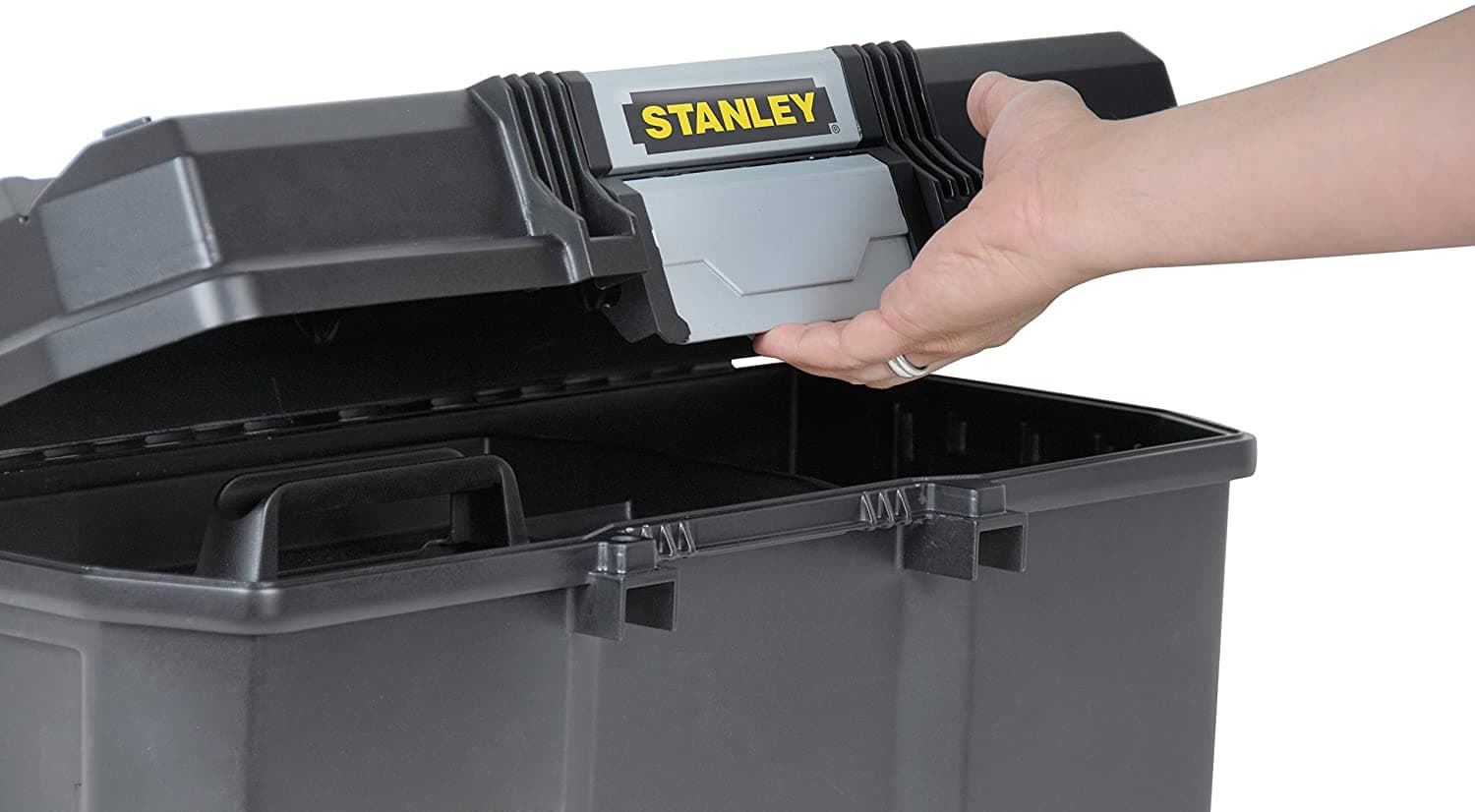 STANLEY CASSETTA ONE TOUCH 24 - cm.60,5x28,7x28,7h IN PLASTICA FER 250498 in prodotto EuroStore07 - Alatri, commercioVirtuoso.it