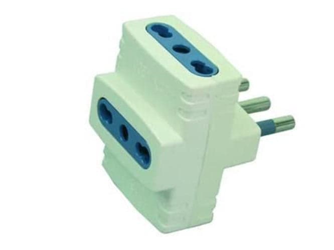 ADATTATORE AZZURRA TRIPLO 2P+T BIANCO - spina 16A prese 10/16A - PZ 5 - in prodotto EuroStore07 - Alatri, commercioVirtuoso.it