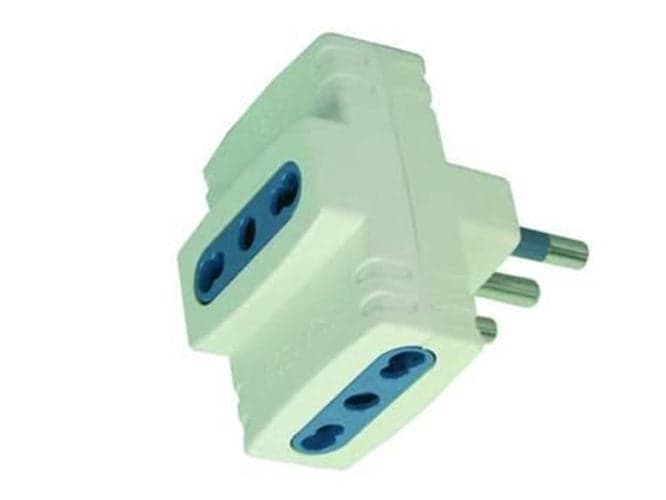 ADATTATORE AZZURRA TRIPLO 2P+T BIANCO - spina 16A prese 10/16A - PZ 5 - in prodotto EuroStore07 - Alatri, commercioVirtuoso.it