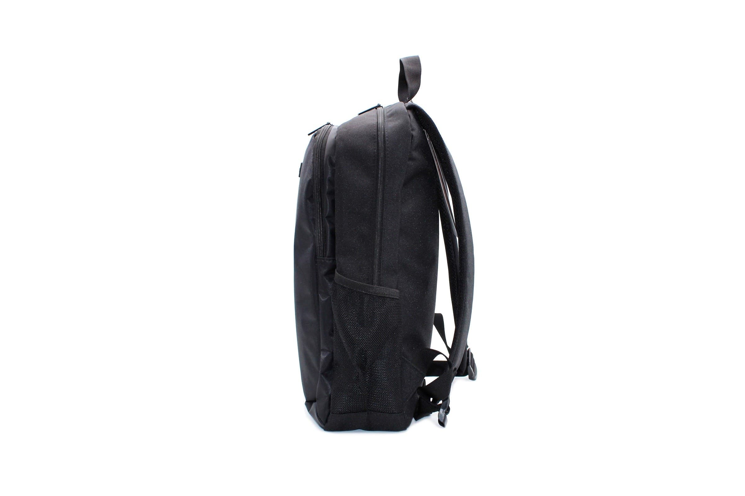 Nilox Tech Zaino per Notebook 15.6" Nero in Zaini Casual Ecoprice.it - Avellino, commercioVirtuoso.it