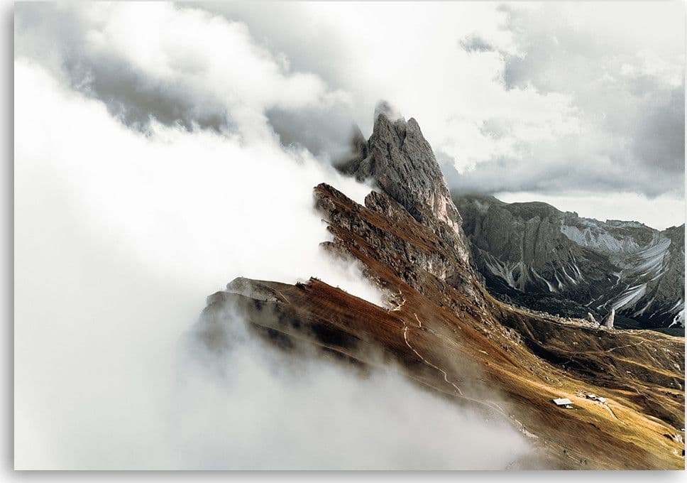 Quadro su tela, Mountain Peak tra le nuvole in Poster e stampe Collezione Casa - Trebisacce, commercioVirtuoso.it