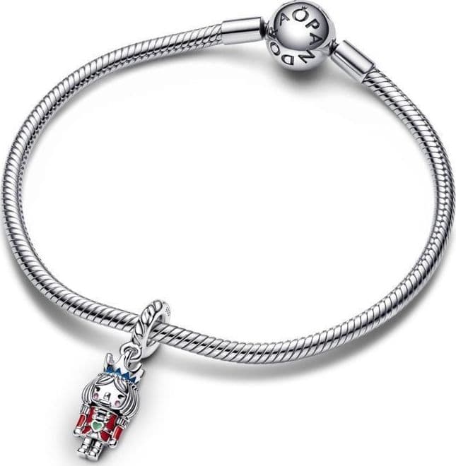 Pandora - Charm Pendente Schiaccianoci 2022 in Bead Charm Alba Gioielli - Casoria, commercioVirtuoso.it