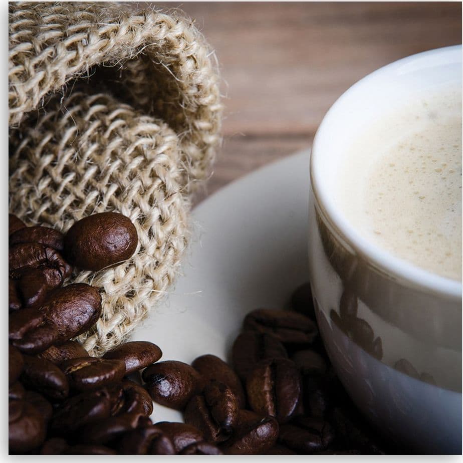 Quadro su tela, Chicchi di caffè e tazza in Poster e stampe Collezione Casa - Trebisacce, commercioVirtuoso.it