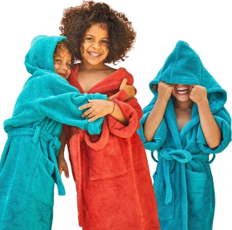 Accappatoio bambino e asciugamano in spugna Perla Biancoperla in Accappatoi e vestaglie Collezione Casa - Trebisacce, commercioVirtuoso.it