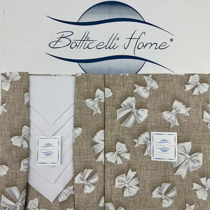 Tovaglia da tavolo con tovaglioli Fiocco Botticelli Home in Tovaglie Collezione Casa - Trebisacce, commercioVirtuoso.it