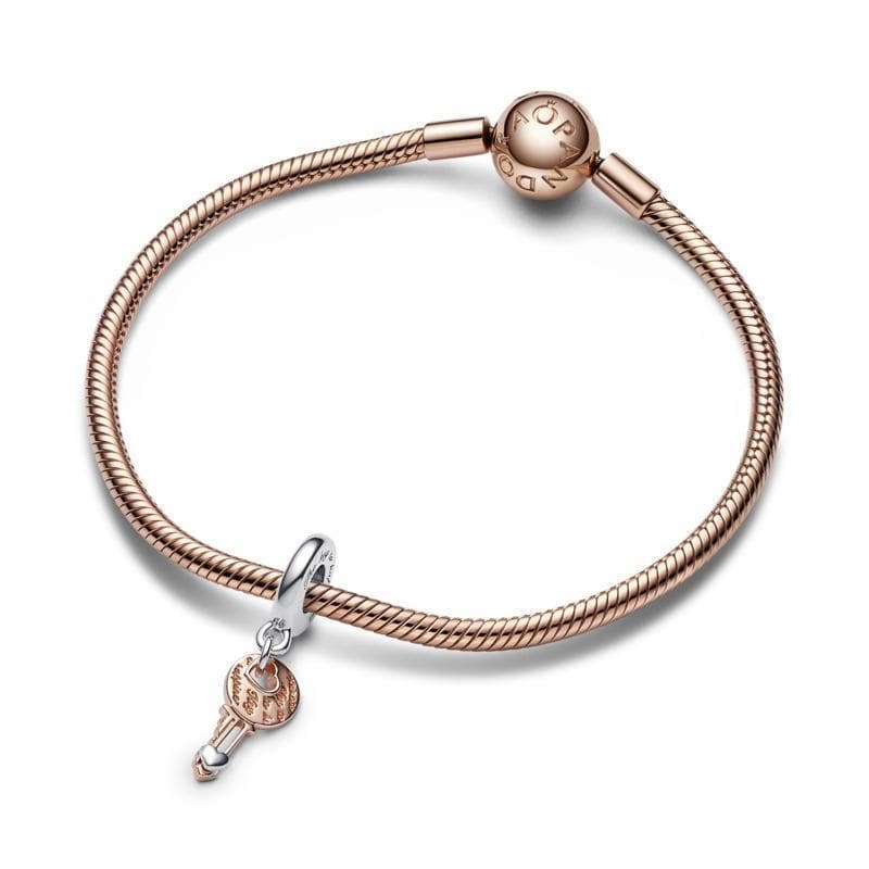 Pandora  Charm Pendente Chiave della Felicità con Cuore scorrevole in Bead Charm Alba Gioielli - Casoria, commercioVirtuoso.it