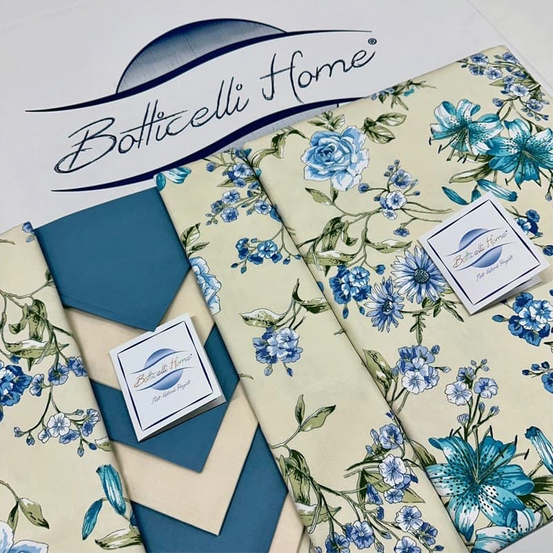 Tovaglia da tavolo con tovaglioli Botticelli Home Flowers in Tovaglie Collezione Casa - Trebisacce, commercioVirtuoso.it