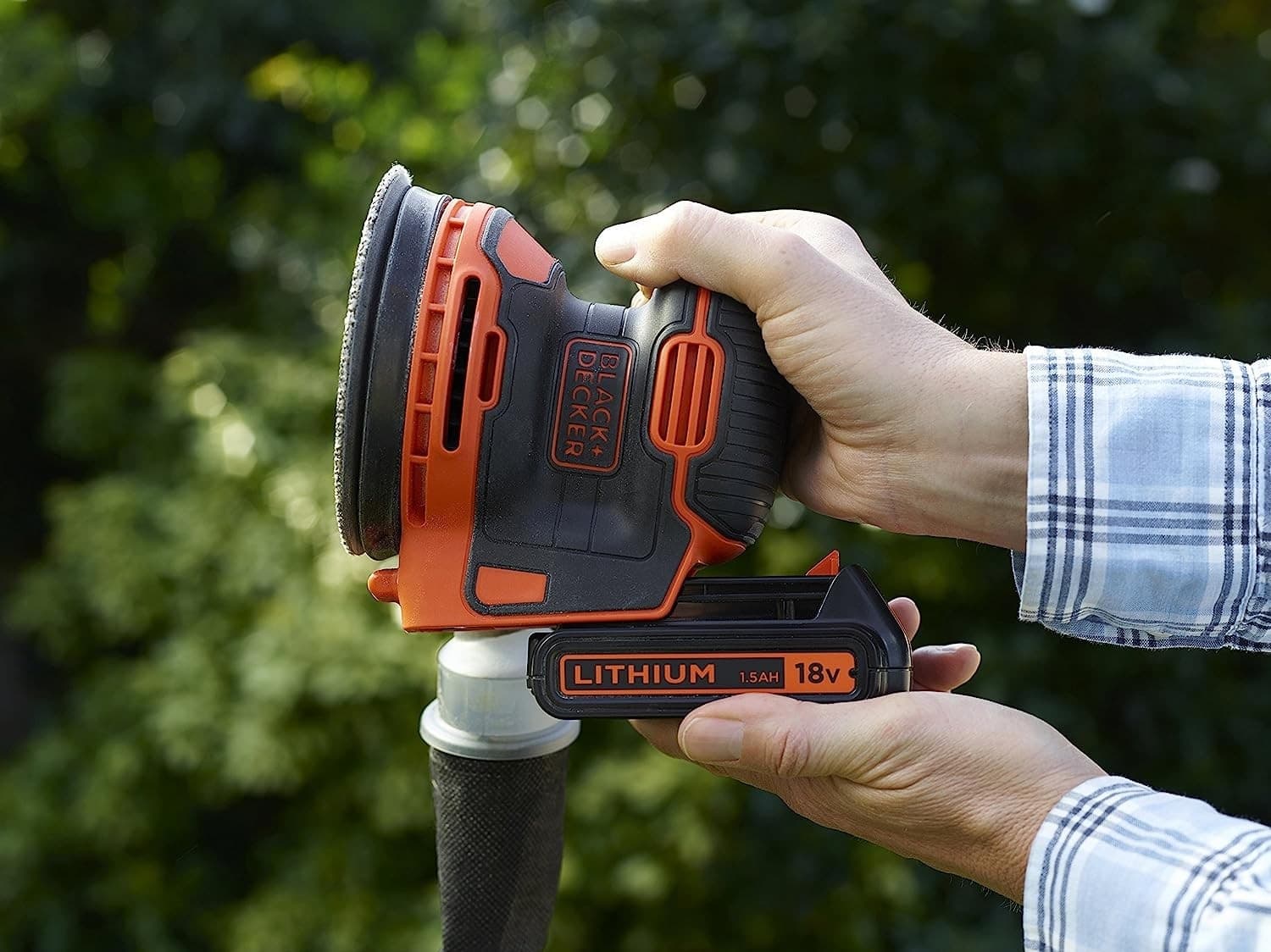 Black & Decker levigatrice rotorbitale 125mm 18V con 1 batteria da 1,5Ah in Levigatrici rotoorbitali Aloiserw.com - Altomonte, commercioVirtuoso.it
