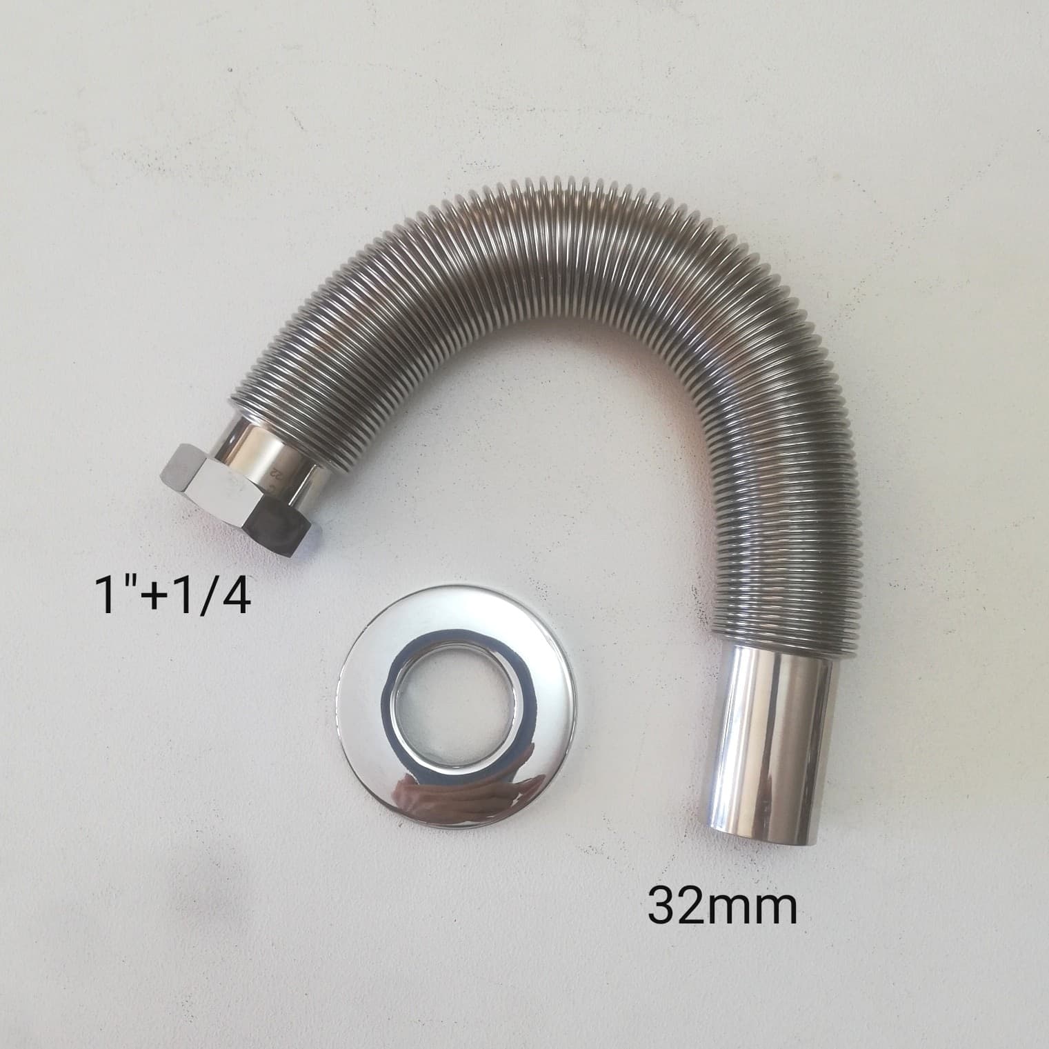Tubo scarico flessibile jolly magic flex ghiera da 1"+1/4 in acciaio inox AISI 304 in Tubi drenanti Aloiserw.com - Altomonte, commercioVirtuoso.it