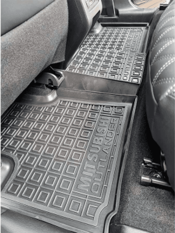 Tappetini di gomma su misura per Mitsubishi Outlander 4 (2022+) in Tappetini antiscivolo Autooggetti.it - Roma, commercioVirtuoso.it