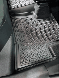 Tappetini di gomma su misura per Toyota Corolla Cross (2023+) in Tappetini antiscivolo Autooggetti.it - Roma, commercioVirtuoso.it