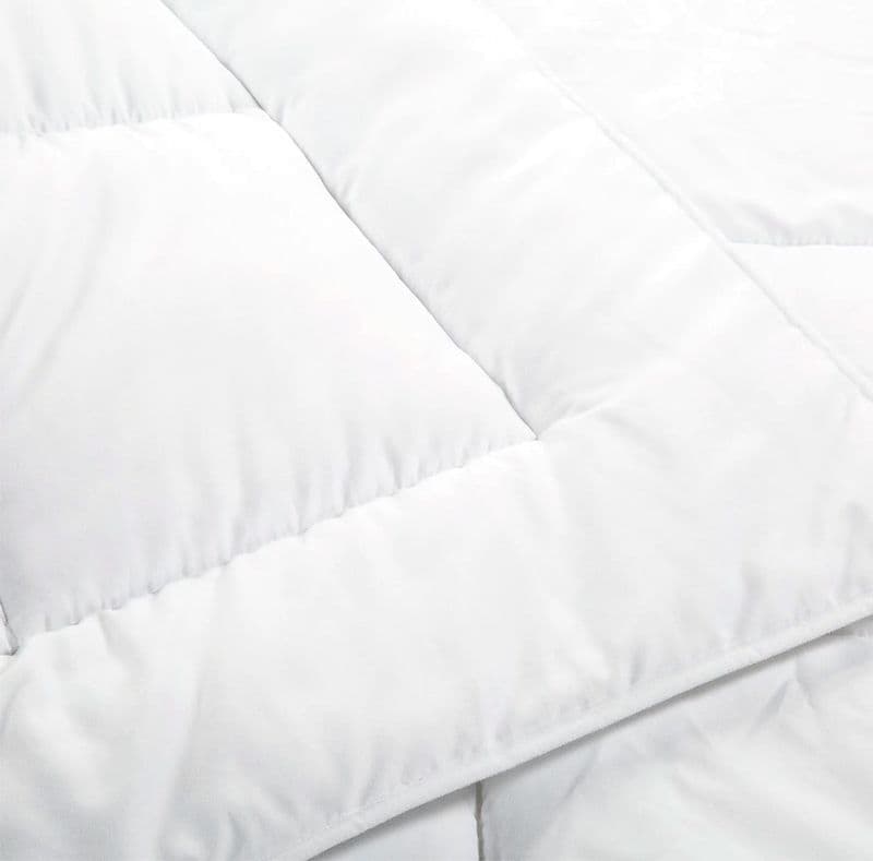 Piumino letto in microfibra anallergica Aloe Vera Caleffi Gran Tepore in Piumini Collezione Casa - Trebisacce, commercioVirtuoso.it